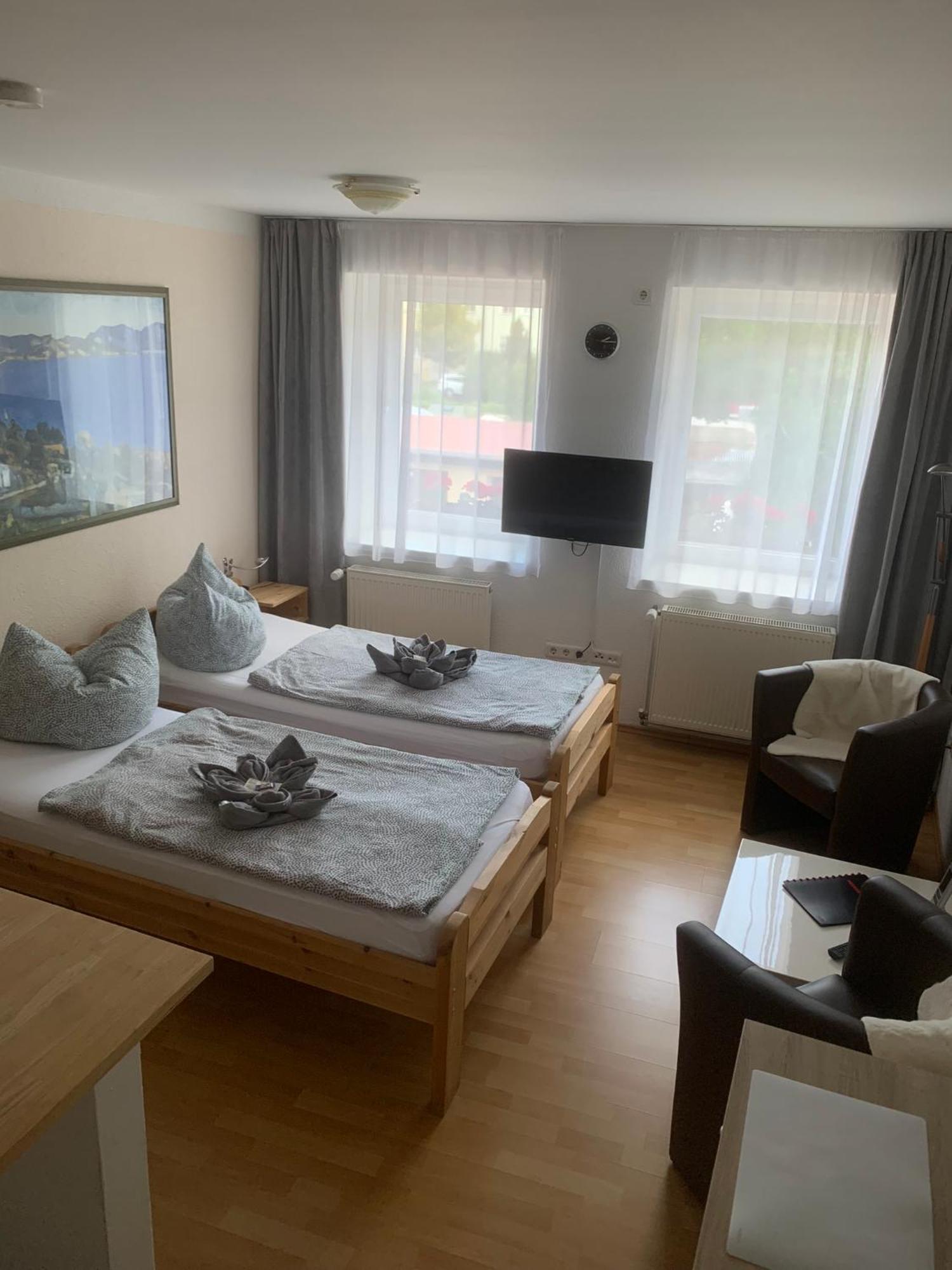 Pension Am Werder Bernburg Rom bilde